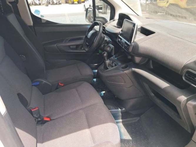 PEUGEOT PARTNER 2022