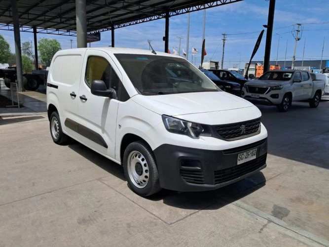 PEUGEOT PARTNER 2022