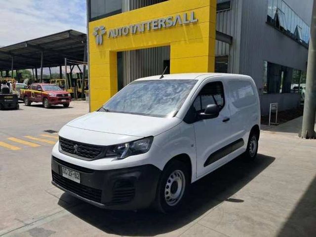 PEUGEOT PARTNER 2022