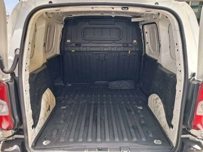 PEUGEOT PARTNER 2022