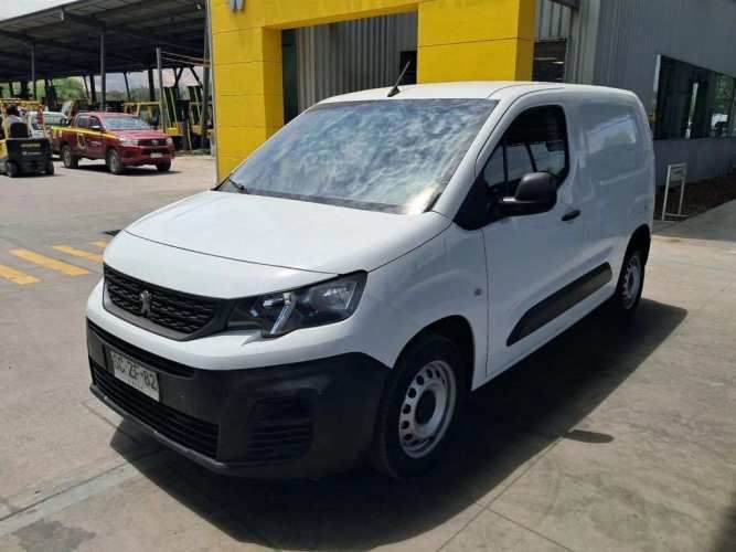 PEUGEOT PARTNER 2022