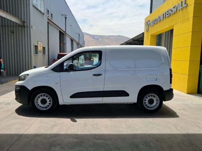 PEUGEOT PARTNER 2022