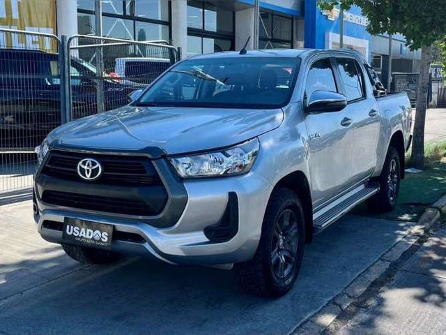 TOYOTA HILUX 2022