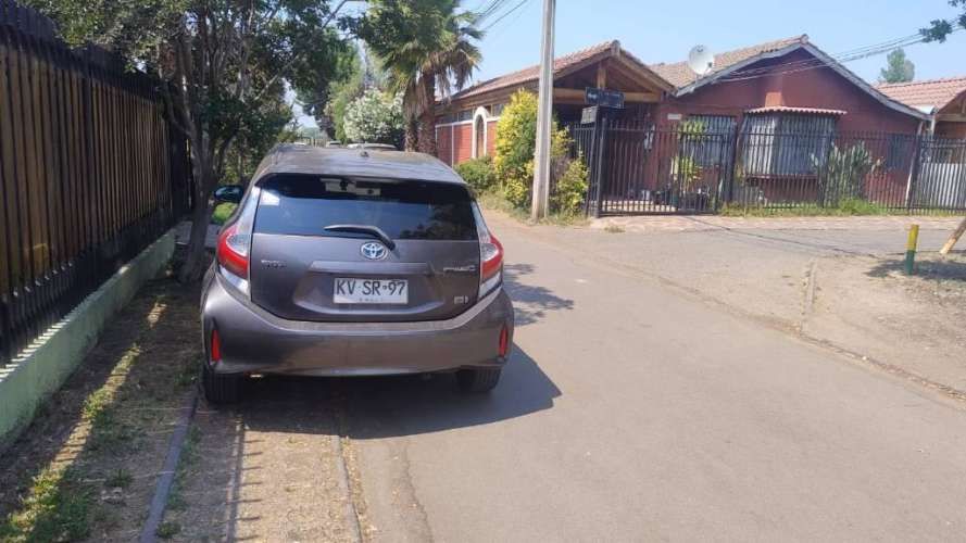 TOYOTA Prius c  Hubrido