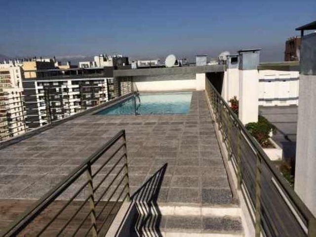 A PASOS DE PASEO BULNES  (136279)