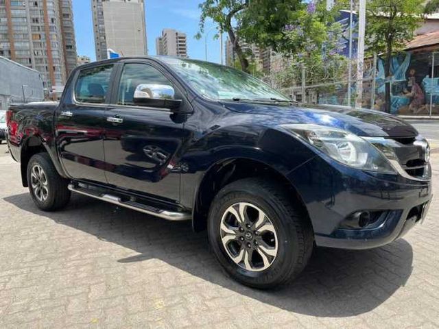 MAZDA BT50 DC 3.2 SDX HIGH 6AT 4X4 DI - 2019 | 206
