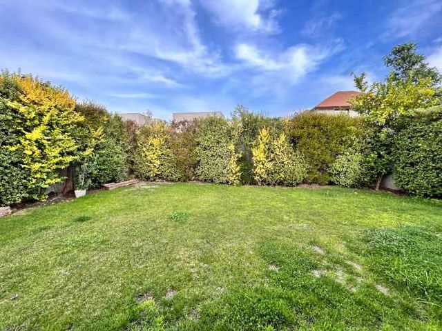 Moderna Vivienda con Excelente Conectividad (136282)