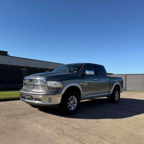 DODGE RAM 1500 LARAMIE 5.7 AT 4WD