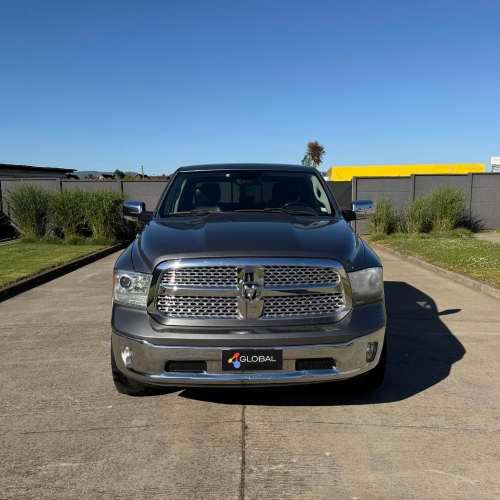 DODGE RAM 1500 LARAMIE 5.7 AT 4WD