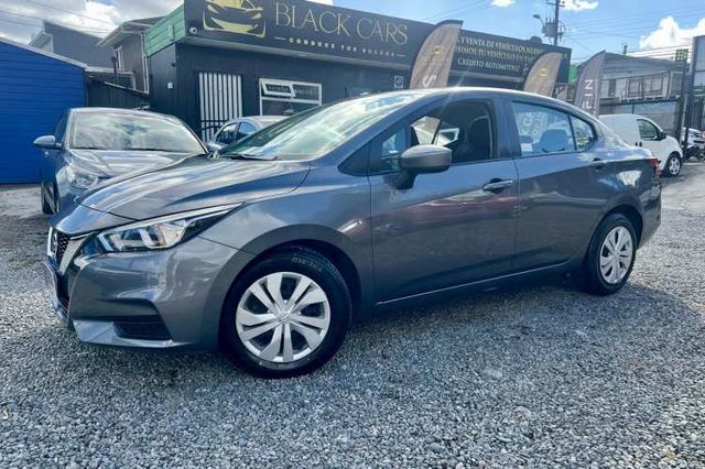 Nissan Versa 2020 AT