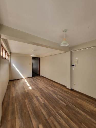 HERMOSO DEPARTAMENTO PLENO 21 DE MAYO