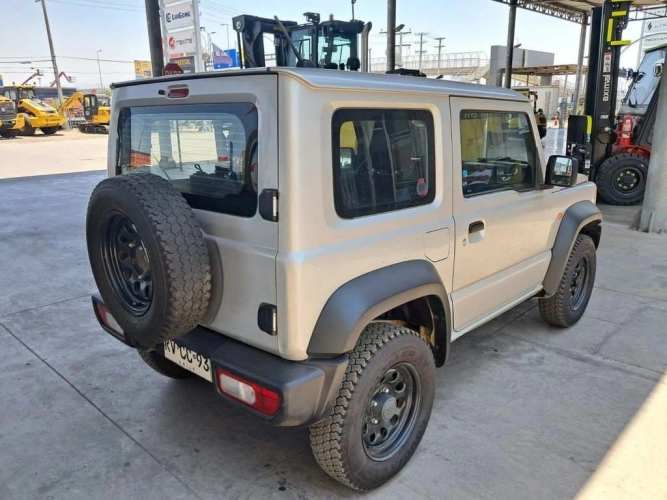 SUZUKI JIMNY 2022