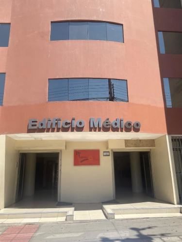 CONSULTA MÉDICA EDIFICIO TAIRA