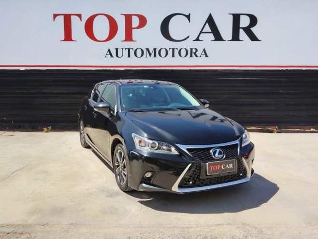 LEXUS CT 200 Híbrido año 2018