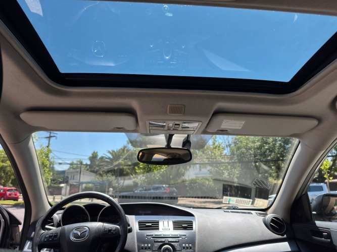 MAZDA 3 VERSION V 1.6 AUTOMATICO FULL TECHO AIRE AIRBAG JAPONES 2014