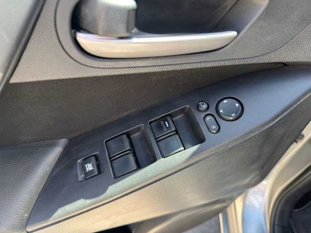 MAZDA 3 VERSION V 1.6 AUTOMATICO FULL TECHO AIRE AIRBAG JAPONES 2014