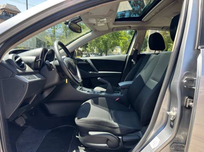 MAZDA 3 VERSION V 1.6 AUTOMATICO FULL TECHO AIRE AIRBAG JAPONES 2014