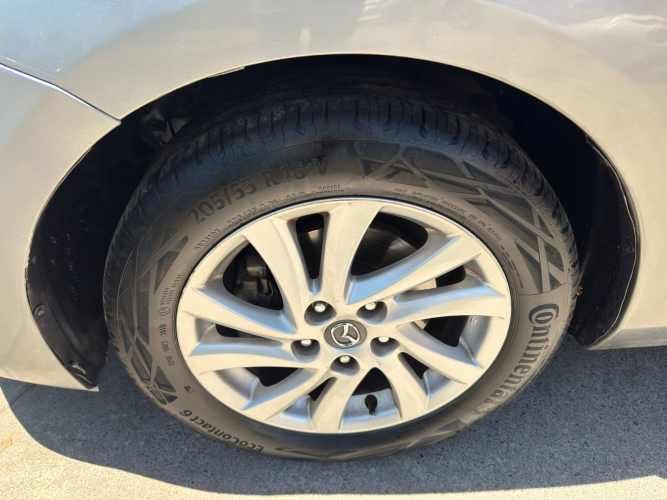 MAZDA 3 VERSION V 1.6 AUTOMATICO FULL TECHO AIRE AIRBAG JAPONES 2014