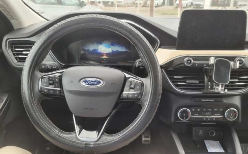 FORD ESCAPE  4X4 2.0  TITANIUN FULL AUT AÑO 2022