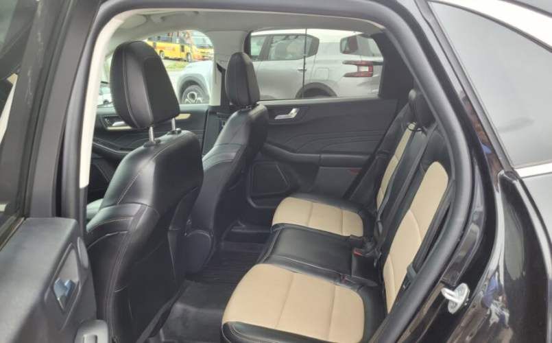 FORD ESCAPE  4X4 2.0  TITANIUN FULL AUT AÑO 2022