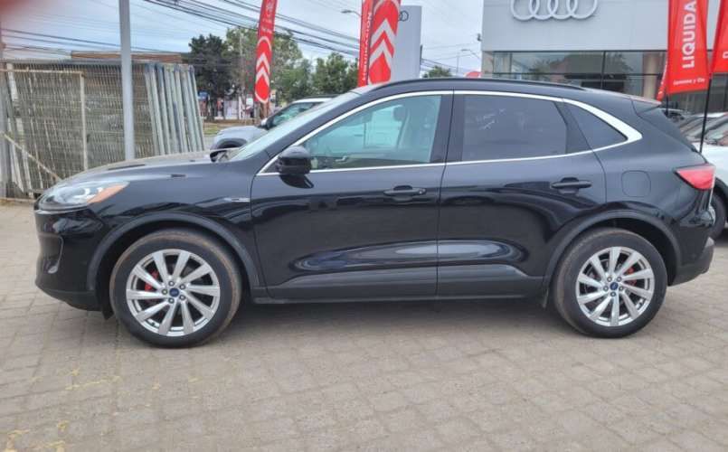 FORD ESCAPE  4X4 2.0  TITANIUN FULL AUT AÑO 2022