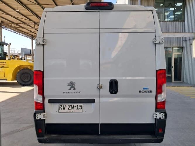 PEUGEOT BOXER 2022