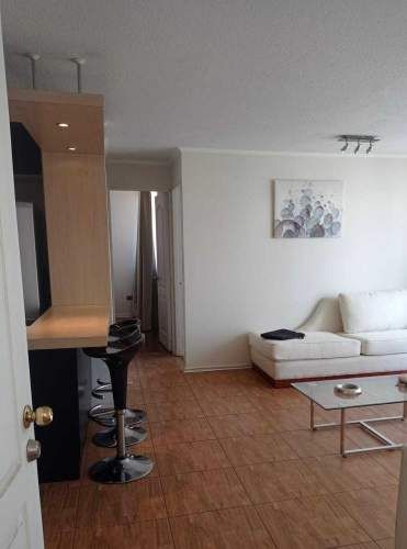 MODERNO DEPARTAMENTO AMOBLADO EN ARRIENDO (136342)