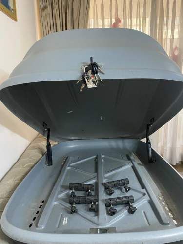 Porta equipaje automóvil