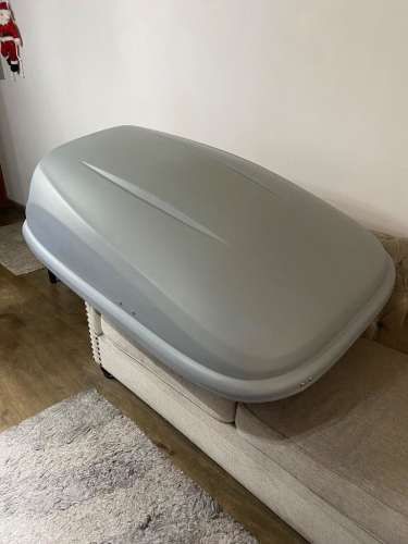 Porta equipaje automóvil