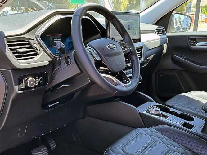 FORD ESCAPE 2024