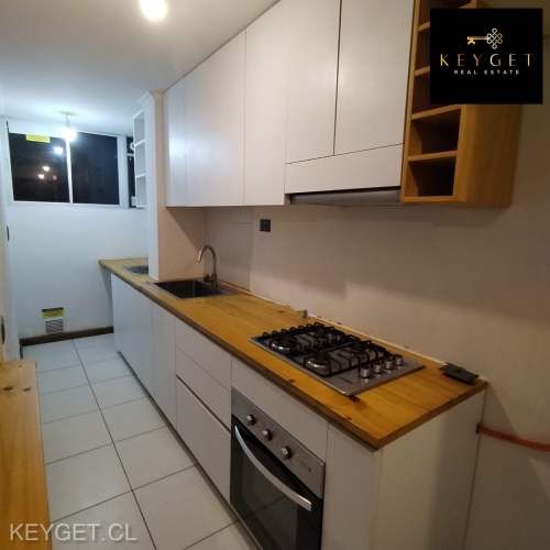 Comodo y amplio departamento 2D+2B+1E