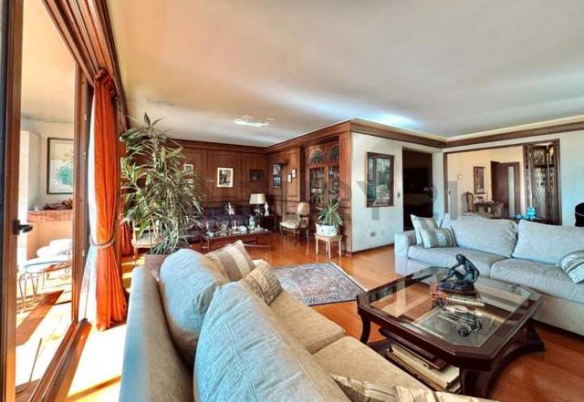 DEPARTAMENTO 4 DORM + SALA + 3 ESTAC, VITACURA