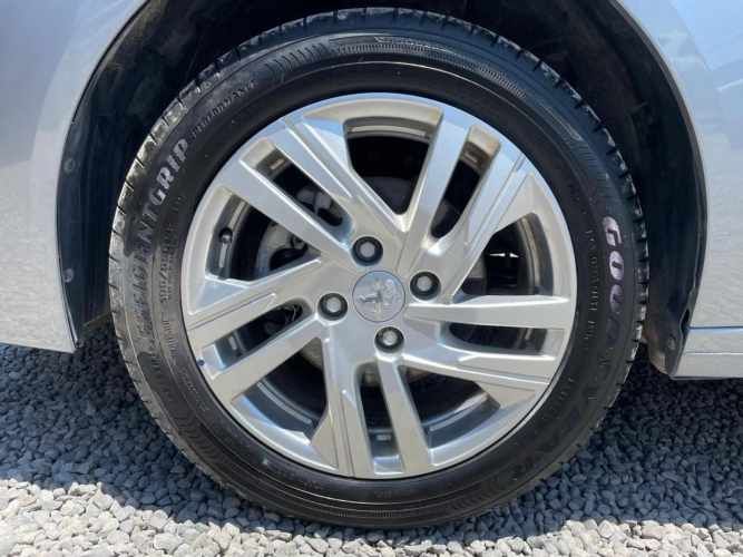 PEUGEOT 208 1.2 PURETECH MT 2024