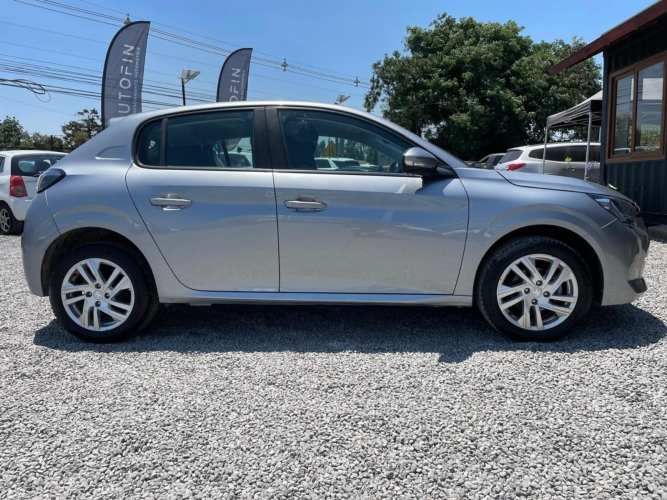 PEUGEOT 208 1.2 PURETECH MT 2024