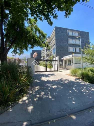 DEPARTAMENTO Ongolmo con Walker Martinez