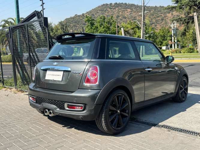 MINI COOPER S CONNECTED 2013