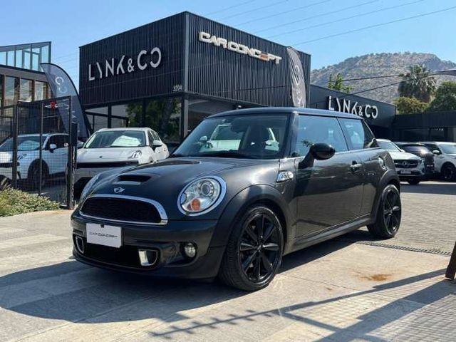 MINI COOPER S CONNECTED 2013