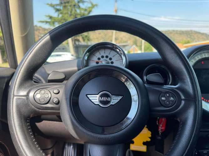 MINI COOPER S CONNECTED 2013