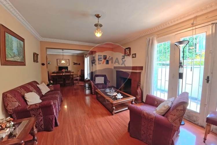 Casa 4dormitorios, 370 mts2 total, macul