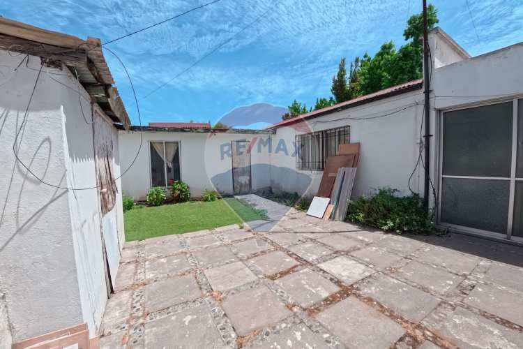 Casa 4dormitorios, 370 mts2 total, macul