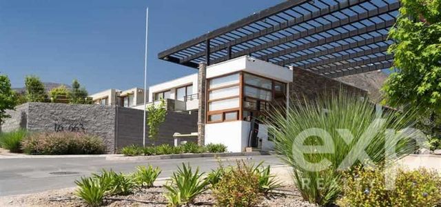 CASA Condominio Terralta I, Chamisero