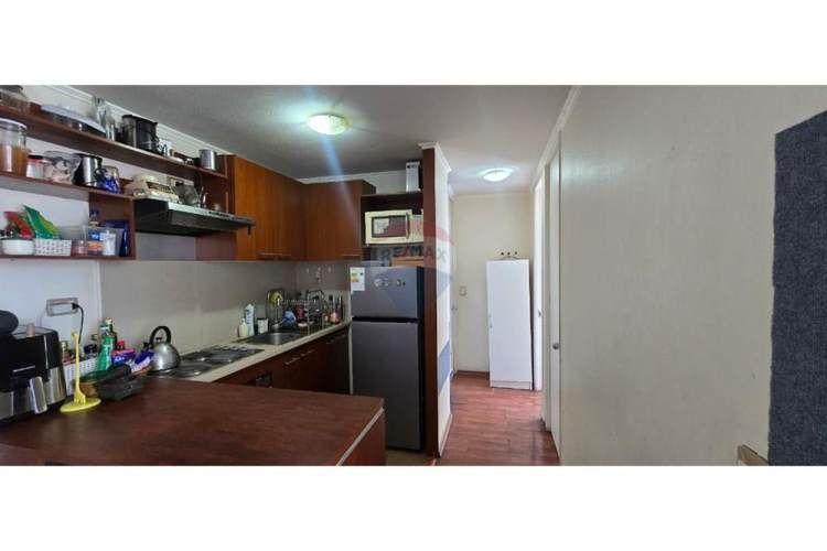 Piso 23: 2d/1b pasos metro moneda