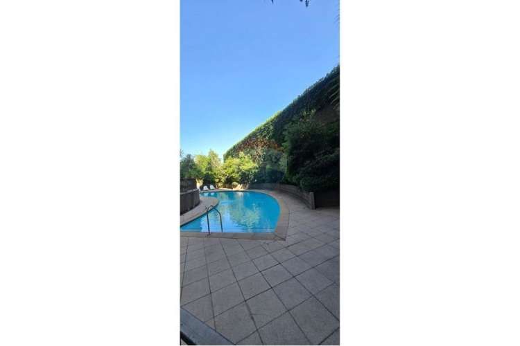 Piso 23: 2d/1b pasos metro moneda