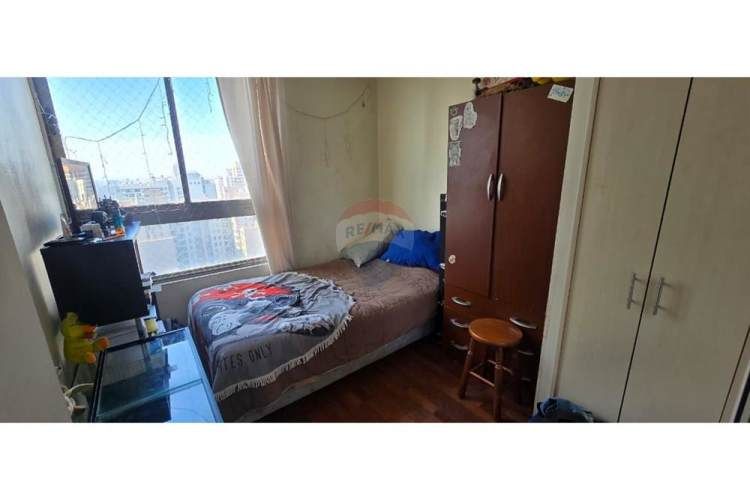 Piso 23: 2d/1b pasos metro moneda