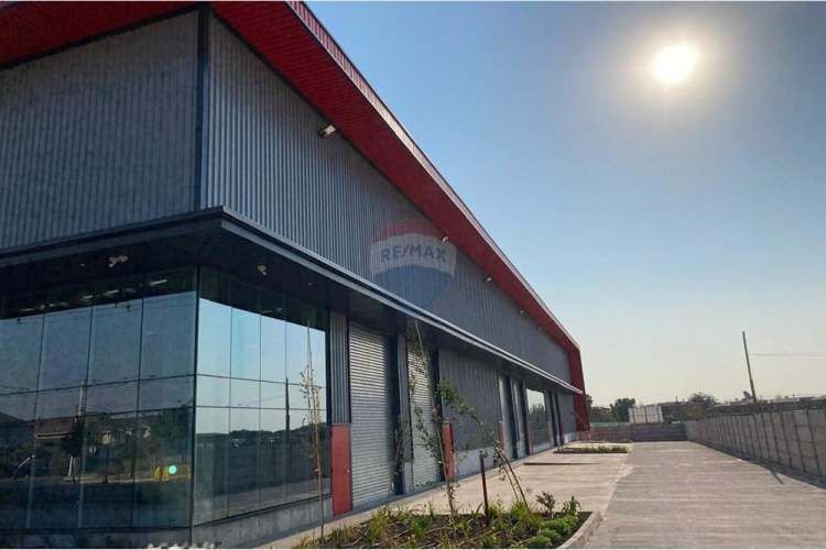 Bodega con altillo, pudahuel