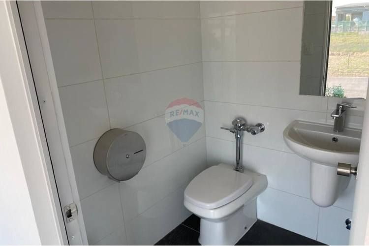 Bodega con altillo, pudahuel