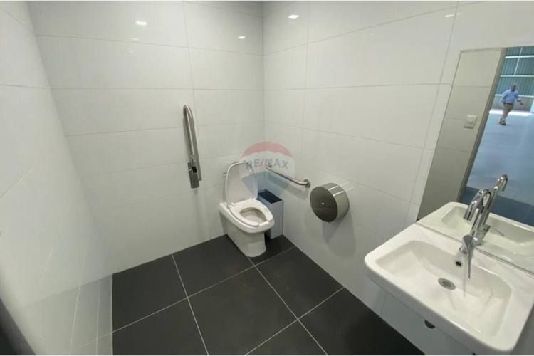 Bodega con altillo, pudahuel