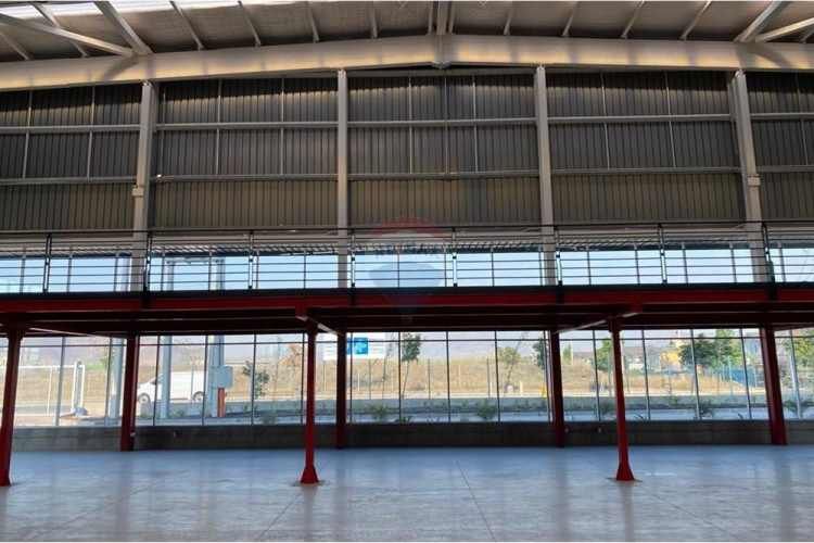 Bodega con altillo, pudahuel