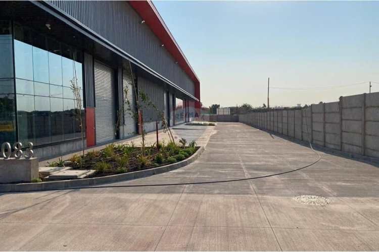 Bodega con altillo, pudahuel