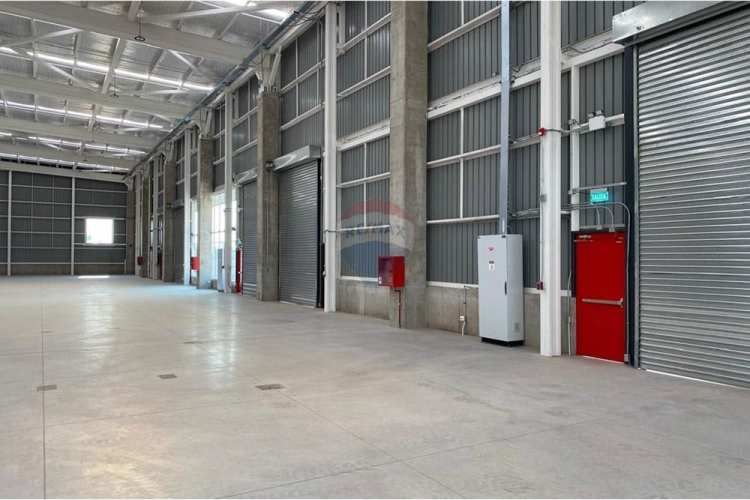 Bodega con altillo, pudahuel